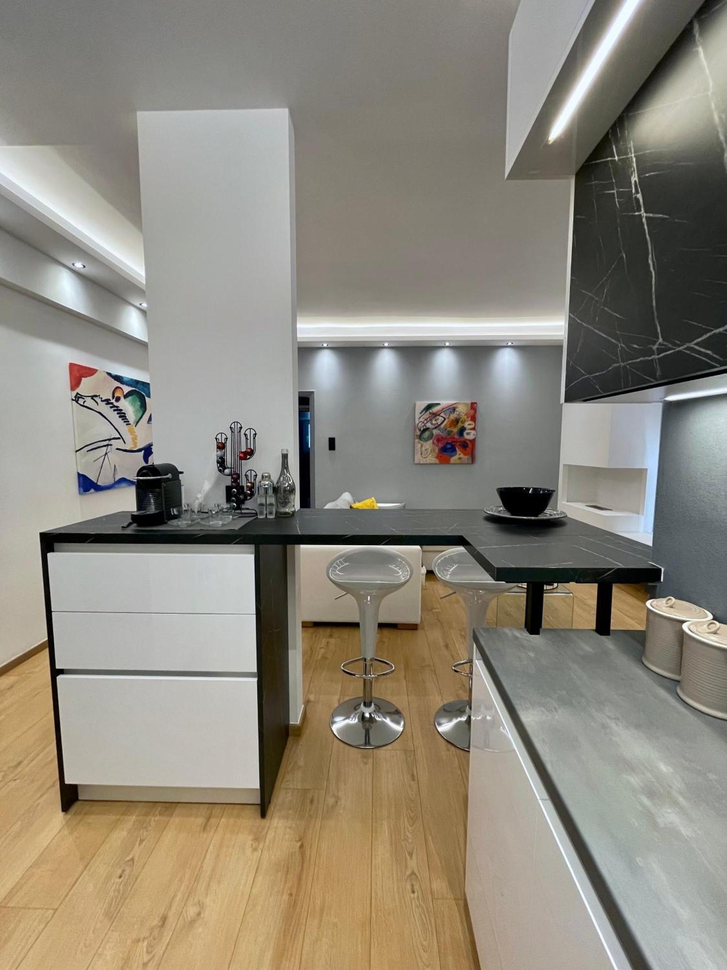 One Bedroom Modern In Lycabettus - 61sq Meters Athènes