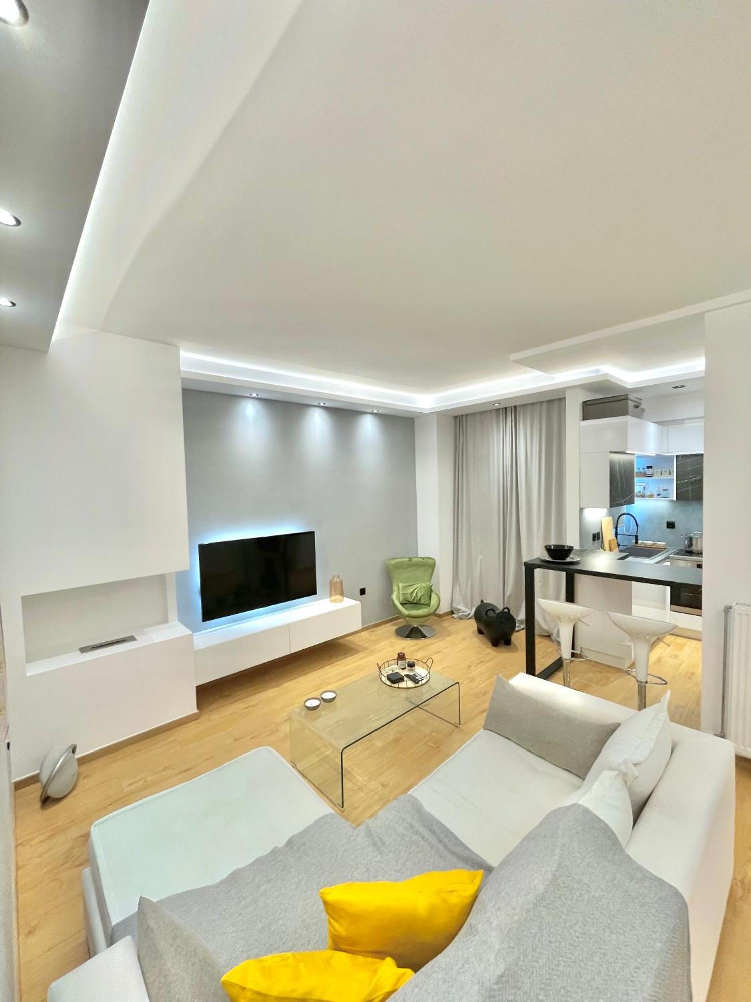 One Bedroom Modern In Lycabettus - 61sq Meters Appartement Athènes