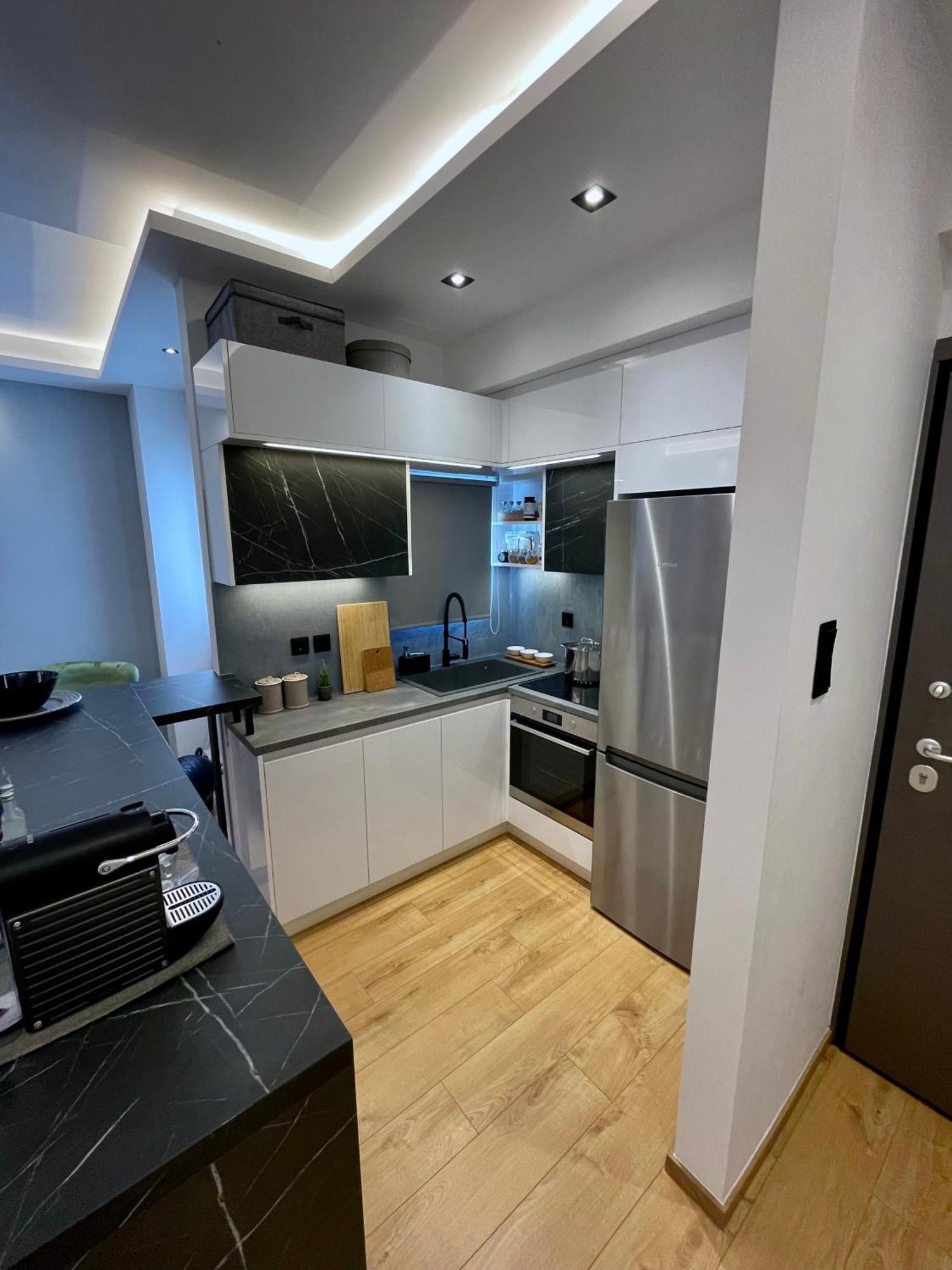 One Bedroom Modern In Lycabettus - 61sq Meters